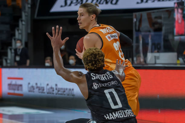 更是一种对 更是一种对