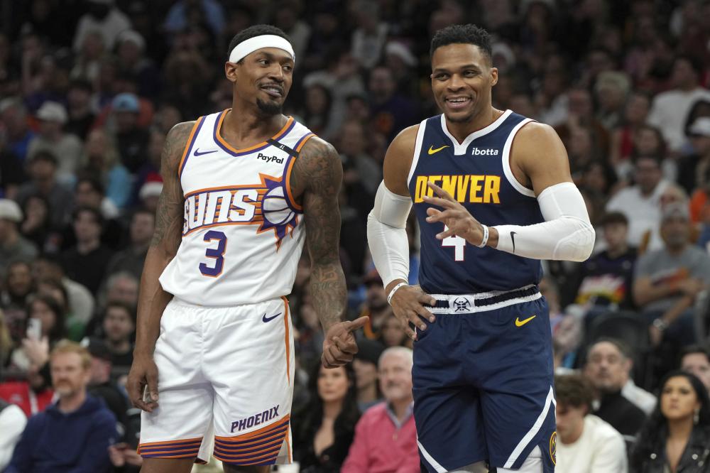 纳中场托马 纳中场托马